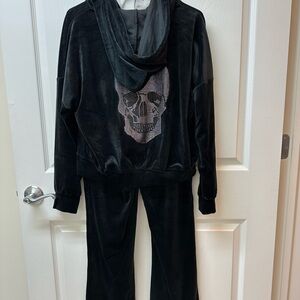 Truth by Republic black 2 pcs lounge set